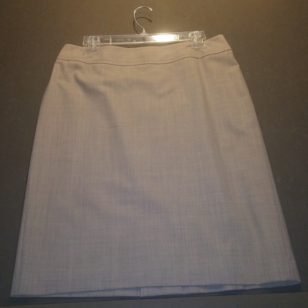 Casual Corner suit set with skirt size 10
